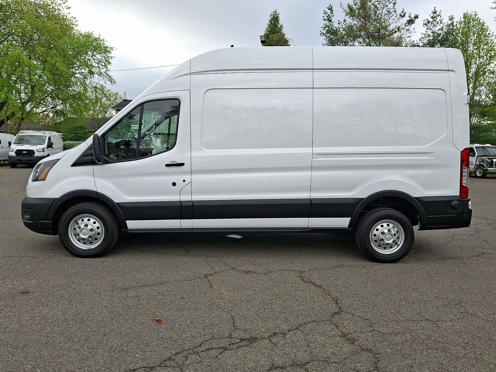 Used 2024 Ford Transit 250 - photo 6