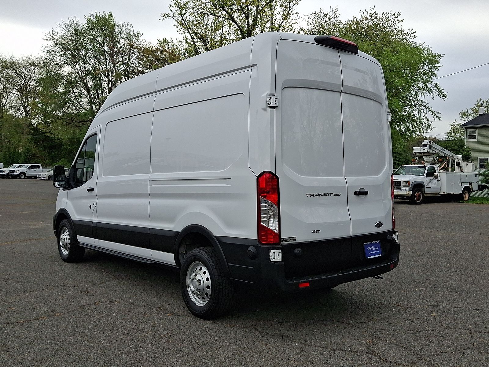 Used 2024 Ford Transit 250 - photo 7