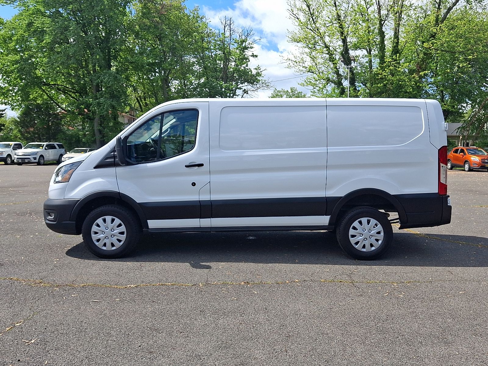 Used 2024 Ford Transit 250 - photo 6
