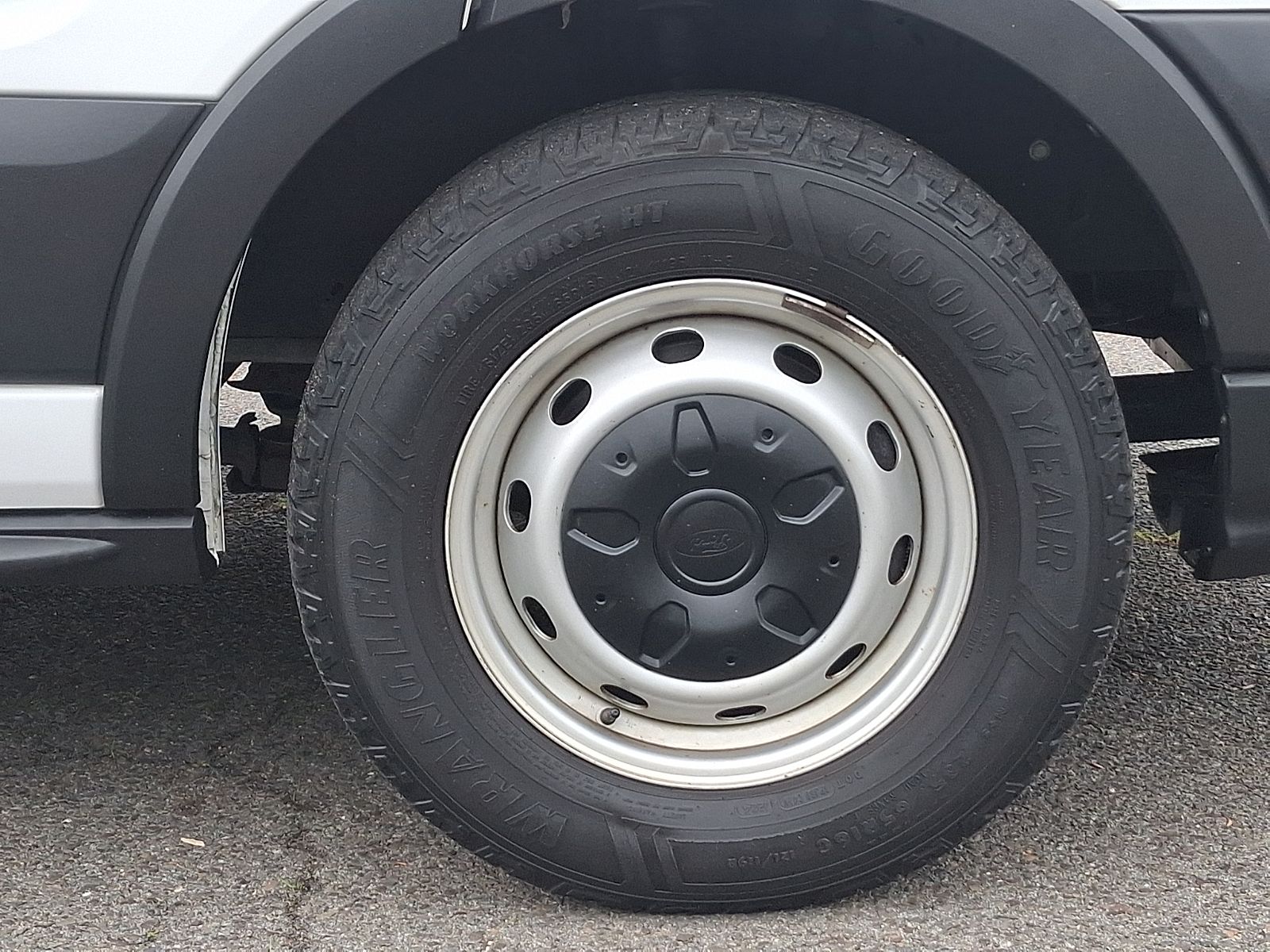 Used 2023 Ford Transit 150 - photo 11
