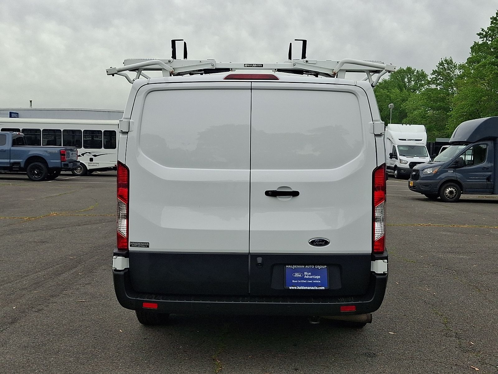 Used 2023 Ford Transit 150 - photo 8