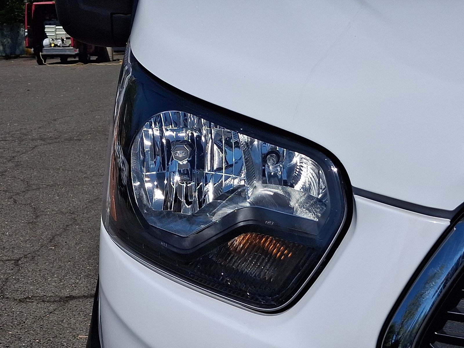 Used 2024 Ford Transit 250 - photo 12