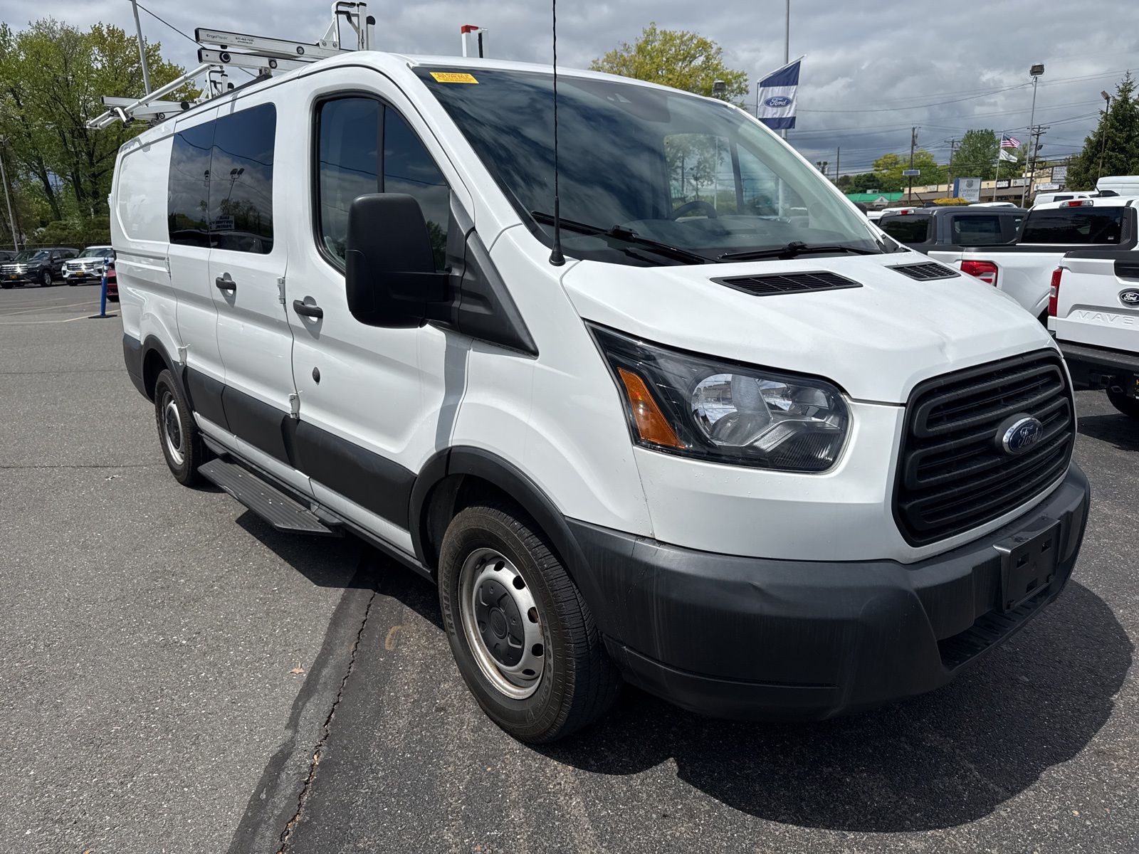 Used 2019 Ford Transit 150 - photo 7
