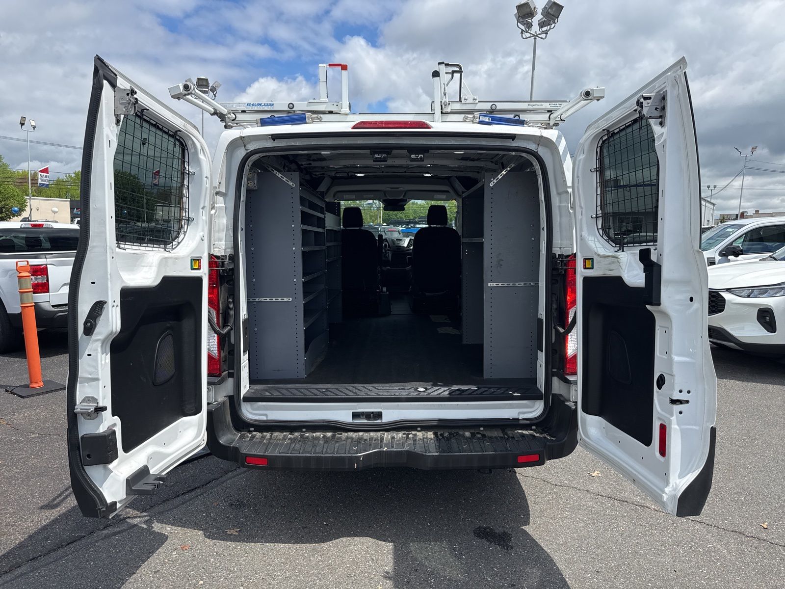 Used 2019 Ford Transit 150 - photo 12