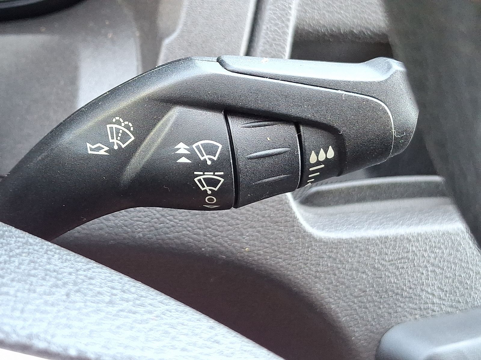 Used 2019 Ford Transit 150 - photo 24