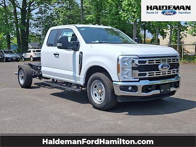 2025 Ford F-350 Super Cab SRW 4x2 Cab Chassis for sale #X25414 - photo 1