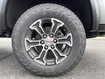 New 2025 GMC Canyon AT4 Crew Cab 4WD Pickup for sale #S1229955 - photo 9