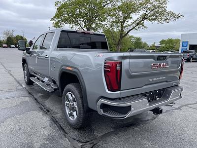 New 2025 GMC Sierra 2500 SLT Crew Cab 4WD Pickup for sale #SF297072 - photo 2