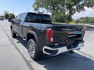 New 2025 GMC Sierra 2500 SLE Crew Cab 4WD Pickup for sale #SF339097 - photo 2