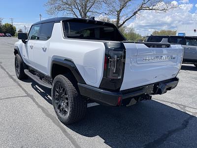 New 2025 GMC Hummer EV Pickup 2X Crew Cab AWD Pickup for sale #SU117292 - photo 2
