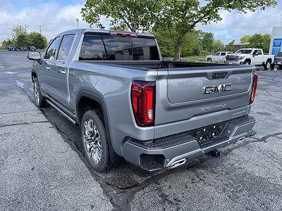 New 2025 GMC Sierra 1500 Denali Ultimate Crew Cab 4WD Pickup for sale #SZ290909 - photo 2