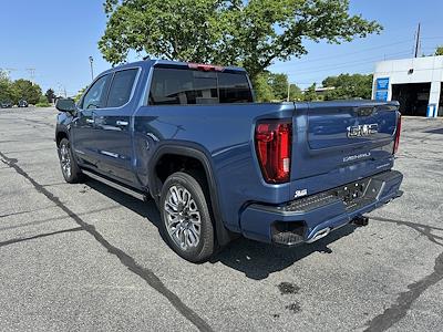 New 2025 GMC Sierra 1500 Denali Ultimate Crew Cab 4WD Pickup for sale #SZ293251 - photo 2