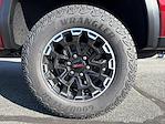 New 2026 GMC Canyon AT4 Crew Cab 4WD Pickup for sale #T1127675 - photo 9
