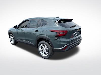 2025 Chevrolet Trax FWD SUV for sale #A00884 - photo 2