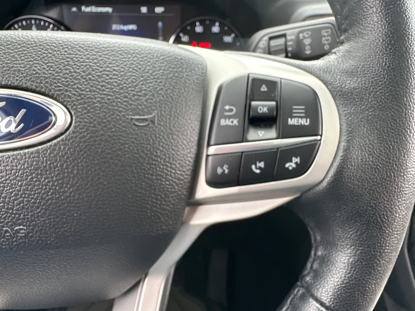 Used 2023 Ford Explorer - photo 23