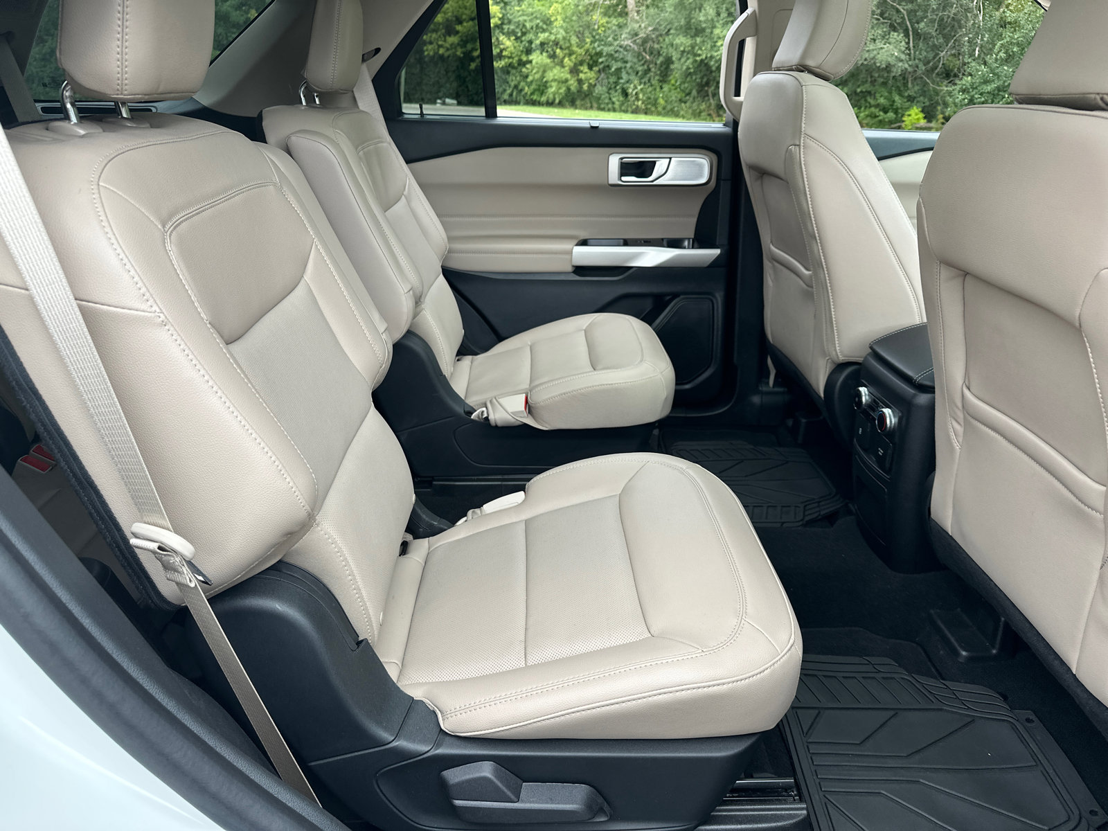 Used 2023 Ford Explorer - photo 38