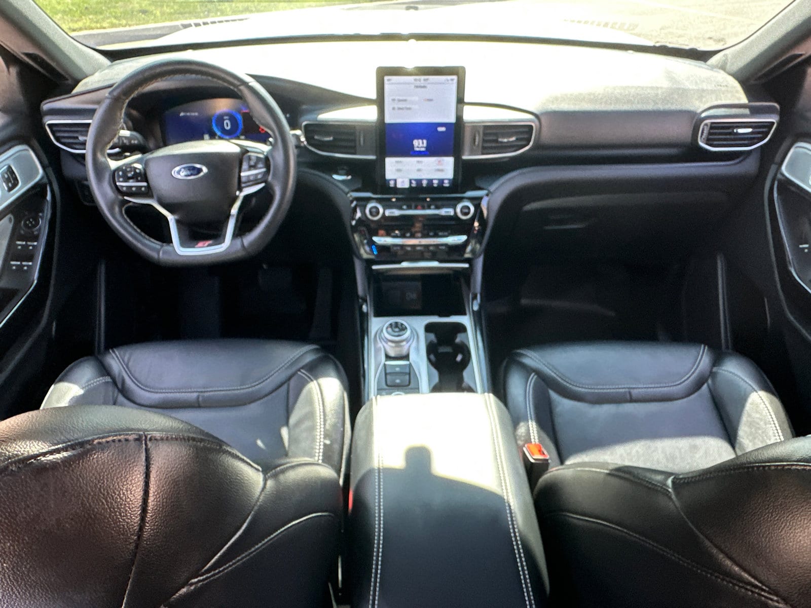 Used 2022 Ford Explorer - photo 17