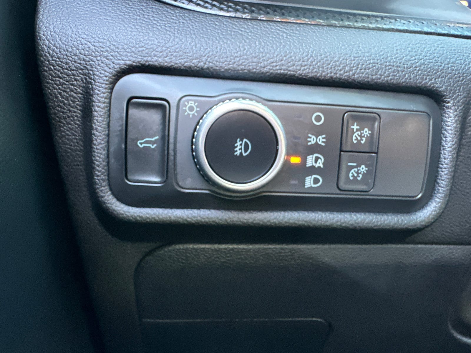 Used 2022 Ford Explorer - photo 27