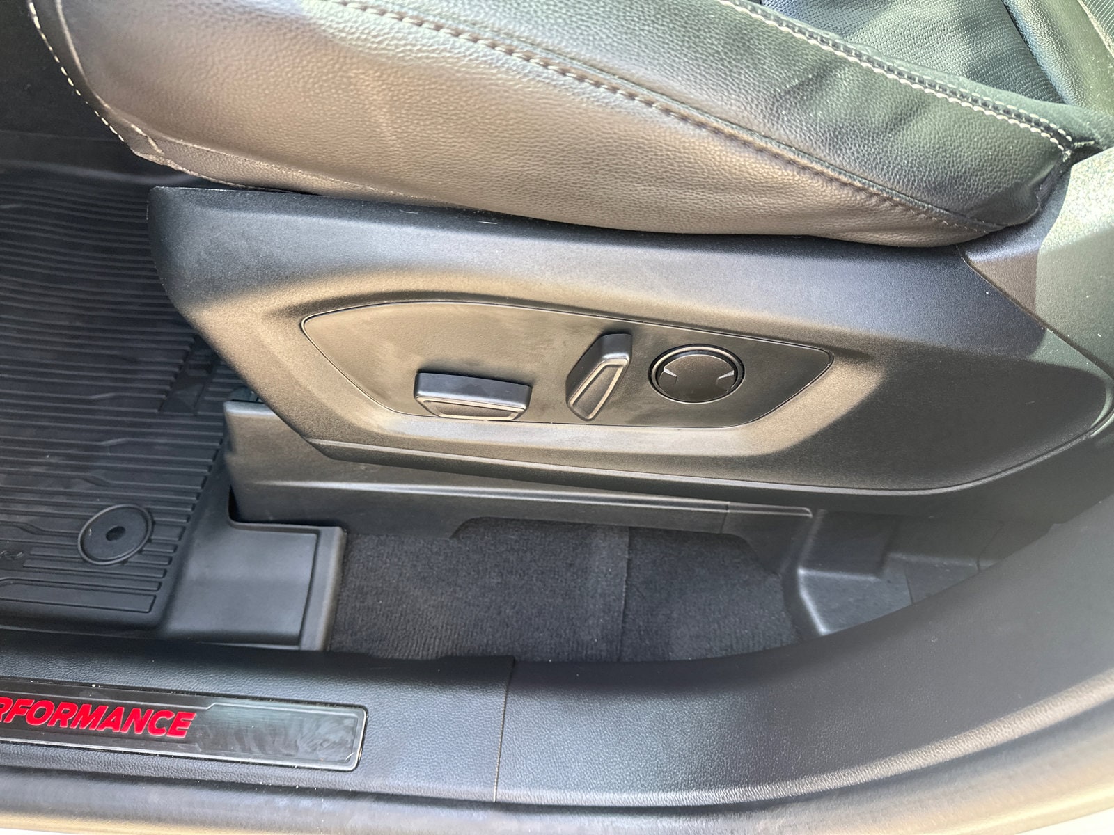 Used 2022 Ford Explorer - photo 30
