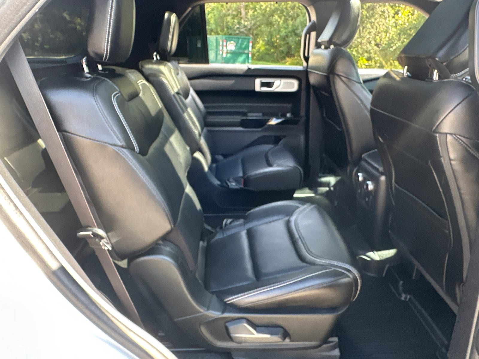 Used 2022 Ford Explorer - photo 38