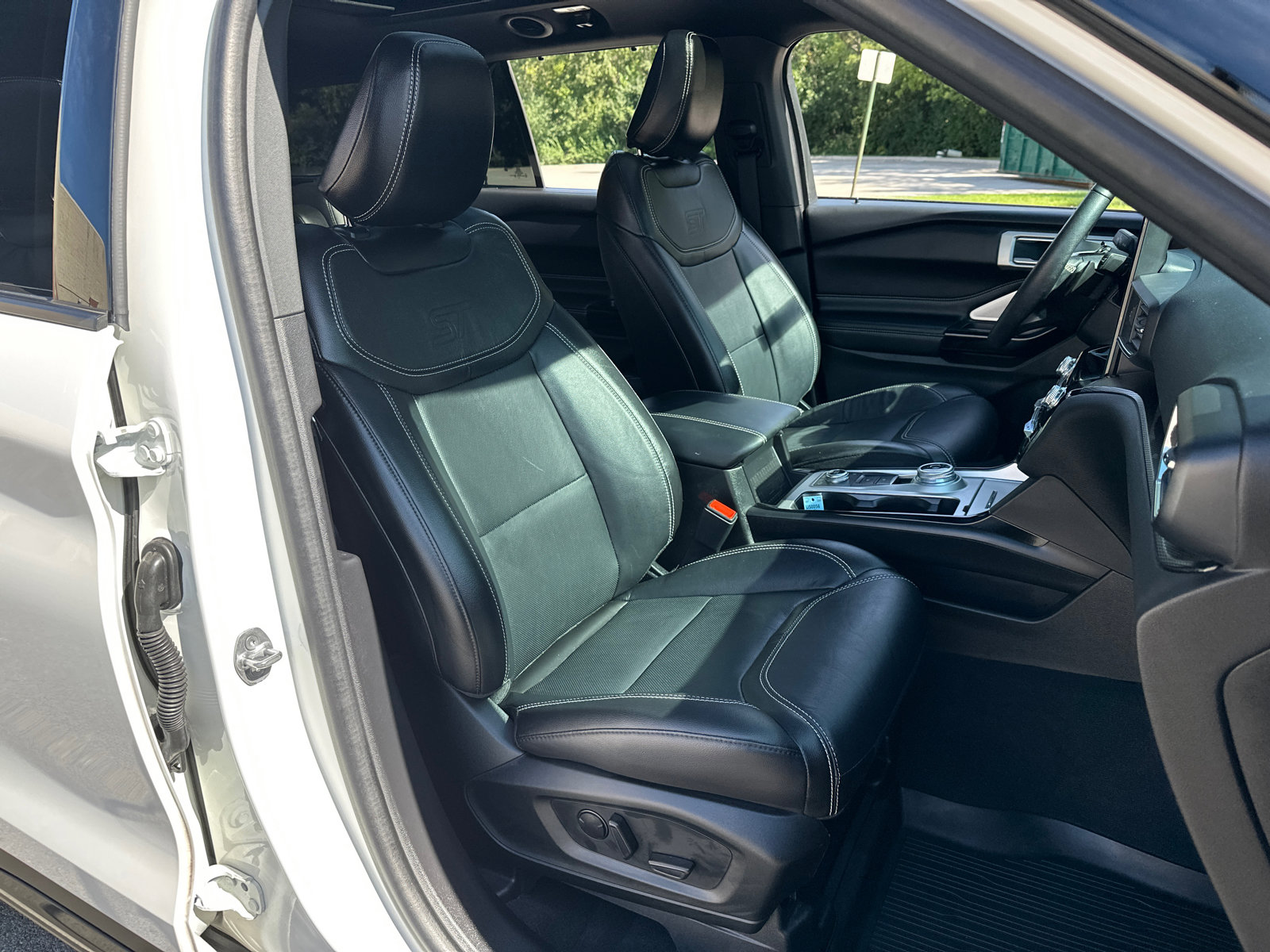 Used 2022 Ford Explorer - photo 39