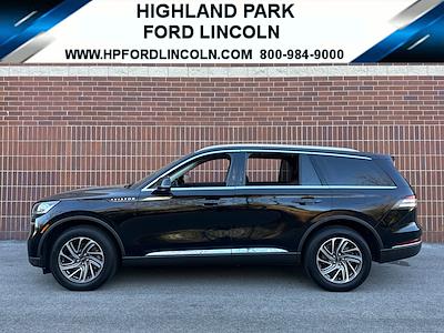 Used 2023 Lincoln Aviator Livery for sale #50165 - photo 1