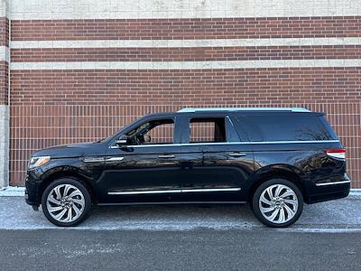 Used 2023 Lincoln Navigator L Standard for sale #50248 - photo 2