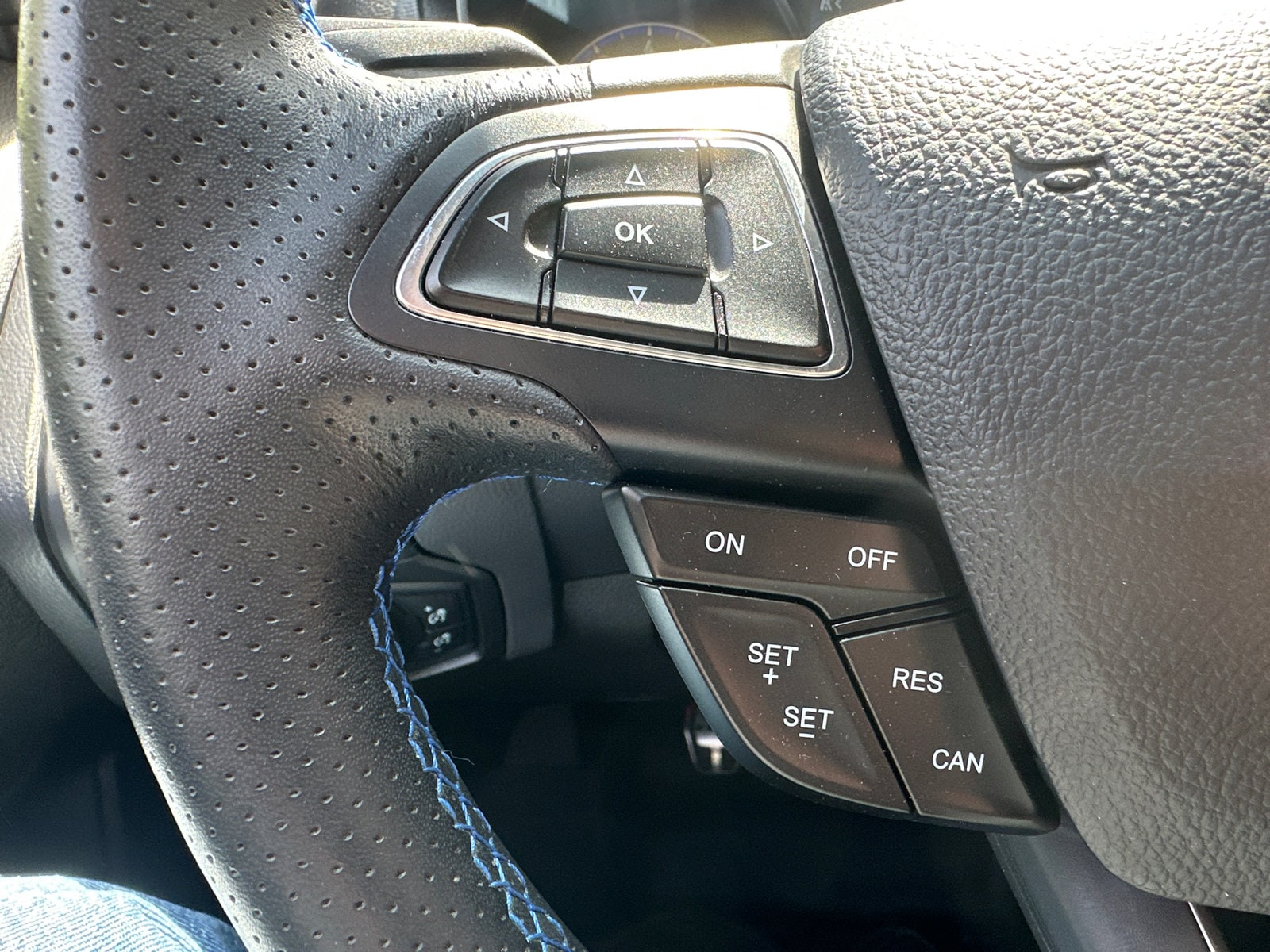 Used 2017 Ford Focus - photo 19