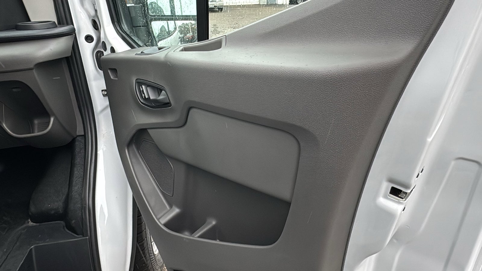 Used 2024 Ford Transit 150 - photo 10