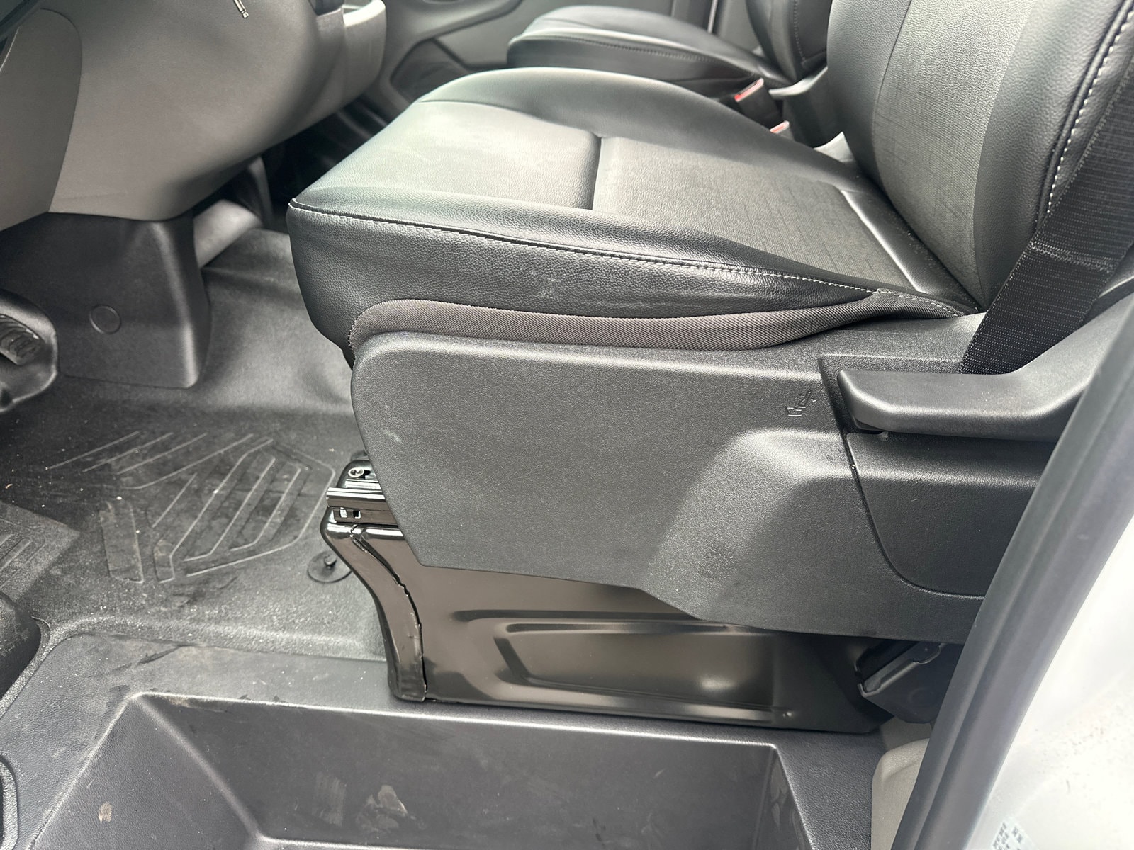 Used 2024 Ford Transit 150 - photo 26