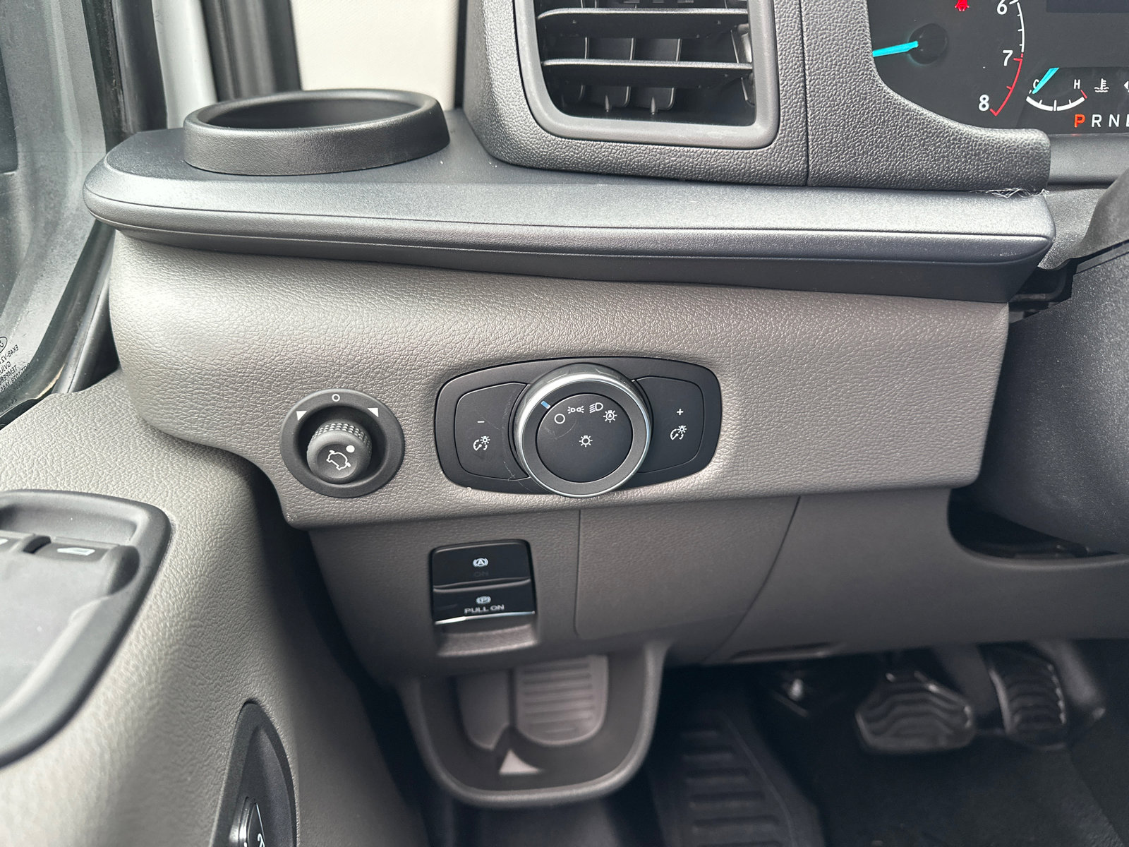 Used 2024 Ford Transit 150 - photo 31