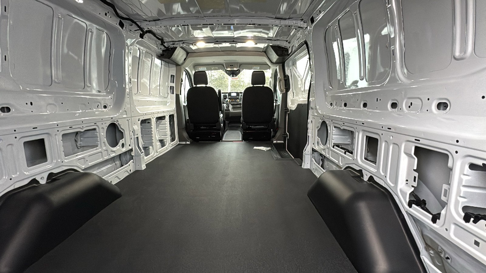 Used 2024 Ford Transit 150 - photo 19