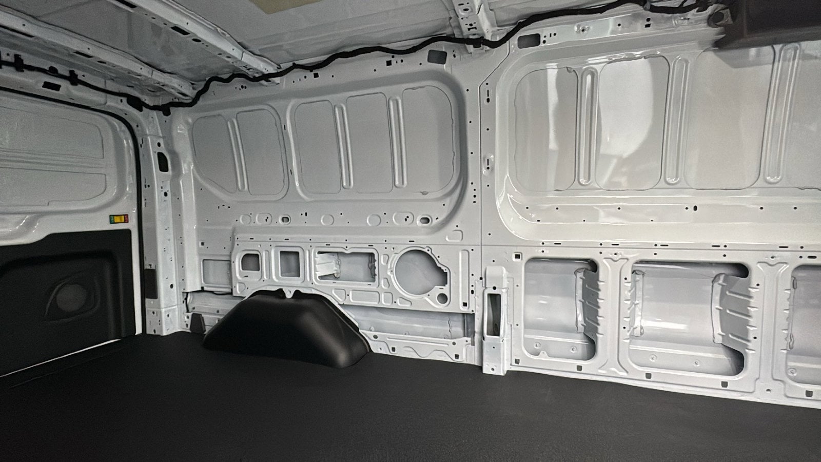 Used 2024 Ford Transit 150 - photo 32