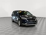 2024 Kia Carnival FWD Minivan for sale #54711A - photo 3