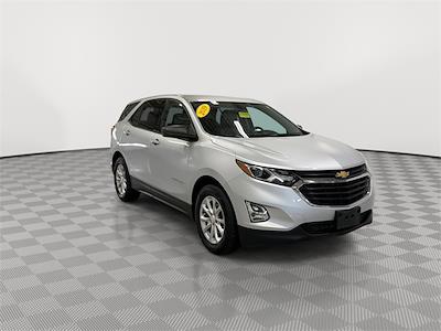 2019 Chevrolet Equinox FWD SUV for sale #55487AB - photo 2