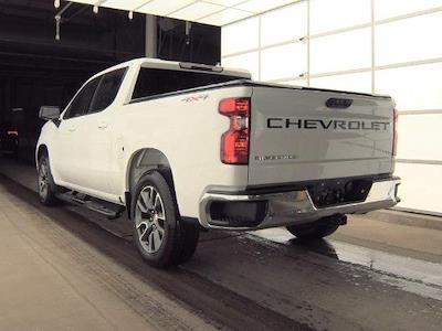 Used 2022 Chevrolet Silverado 1500 LT Crew Cab for sale #55582A - photo 2