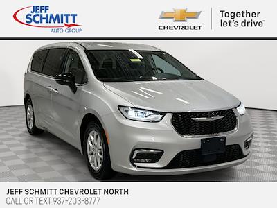 Used 2024 Chrysler Pacifica Touring L Minivan for sale #55810A - photo 1