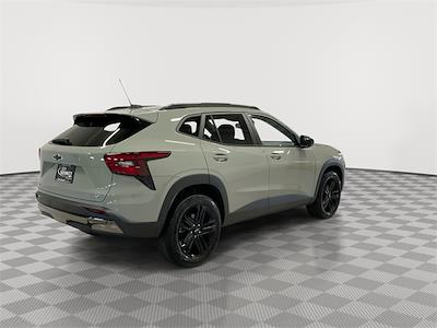 2025 Chevrolet Trax FWD SUV for sale #C250219 - photo 2