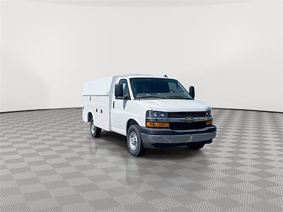 2025 Chevrolet Express 3500 Regular Cab RWD Cutaway for sale #C250222 - photo 2