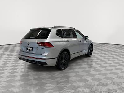 Used 2022 Volkswagen Tiguan - photo 1