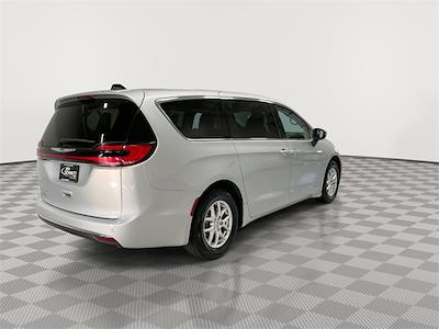 Used 2023 Chrysler Pacifica Touring L Minivan for sale #54176F - photo 2