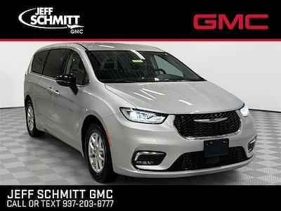Used 2024 Chrysler Pacifica Touring L Minivan for sale #55813F - photo 1