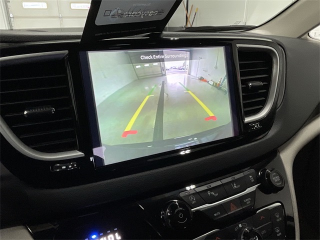Used 2024 Chrysler Pacifica - photo 27