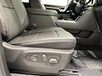 New 2025 GMC Sierra 3500 Denali Crew Cab 4x4 Pickup for sale #F250102 - photo 20