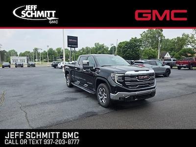 New 2025 GMC Sierra 1500 SLT Crew Cab 4x4 Pickup for sale #F250107 - photo 1