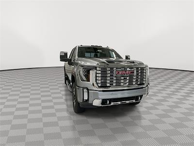 New 2025 GMC Sierra 3500 Denali Crew Cab 4x4 Pickup for sale #F250109 - photo 2