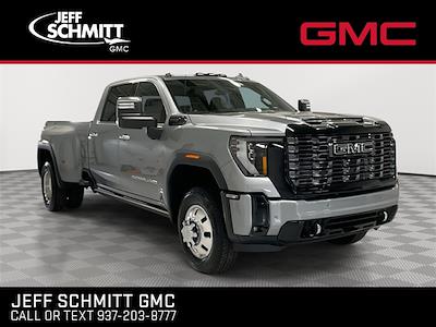 New 2026 GMC Sierra 3500 Denali Ultimate Crew Cab 4WD Pickup for sale #F260034 - photo 1