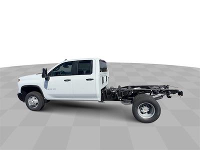New 2025 Chevrolet Silverado 3500 Work Truck Double Cab 4x4 Cab Chassis for sale #CS0073 - photo 2