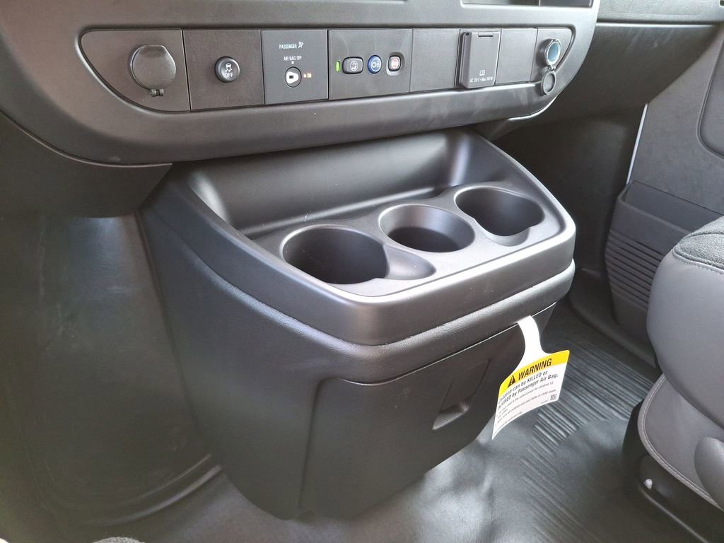 New 2025 Chevrolet Express 3500 - photo 46
