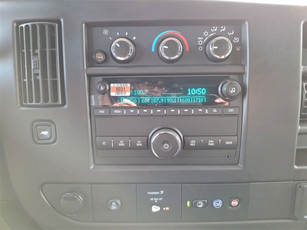 New 2025 Chevrolet Express 3500 - photo 15